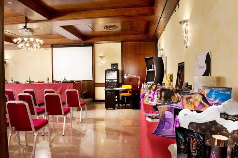 Hotel Al Pino Verde Camposampiero Ngoại thất bức ảnh