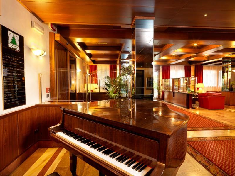 Hotel Al Pino Verde Camposampiero Ngoại thất bức ảnh