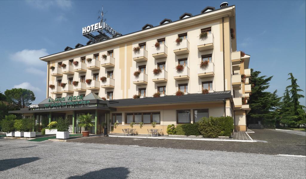 Hotel Al Pino Verde Camposampiero Ngoại thất bức ảnh