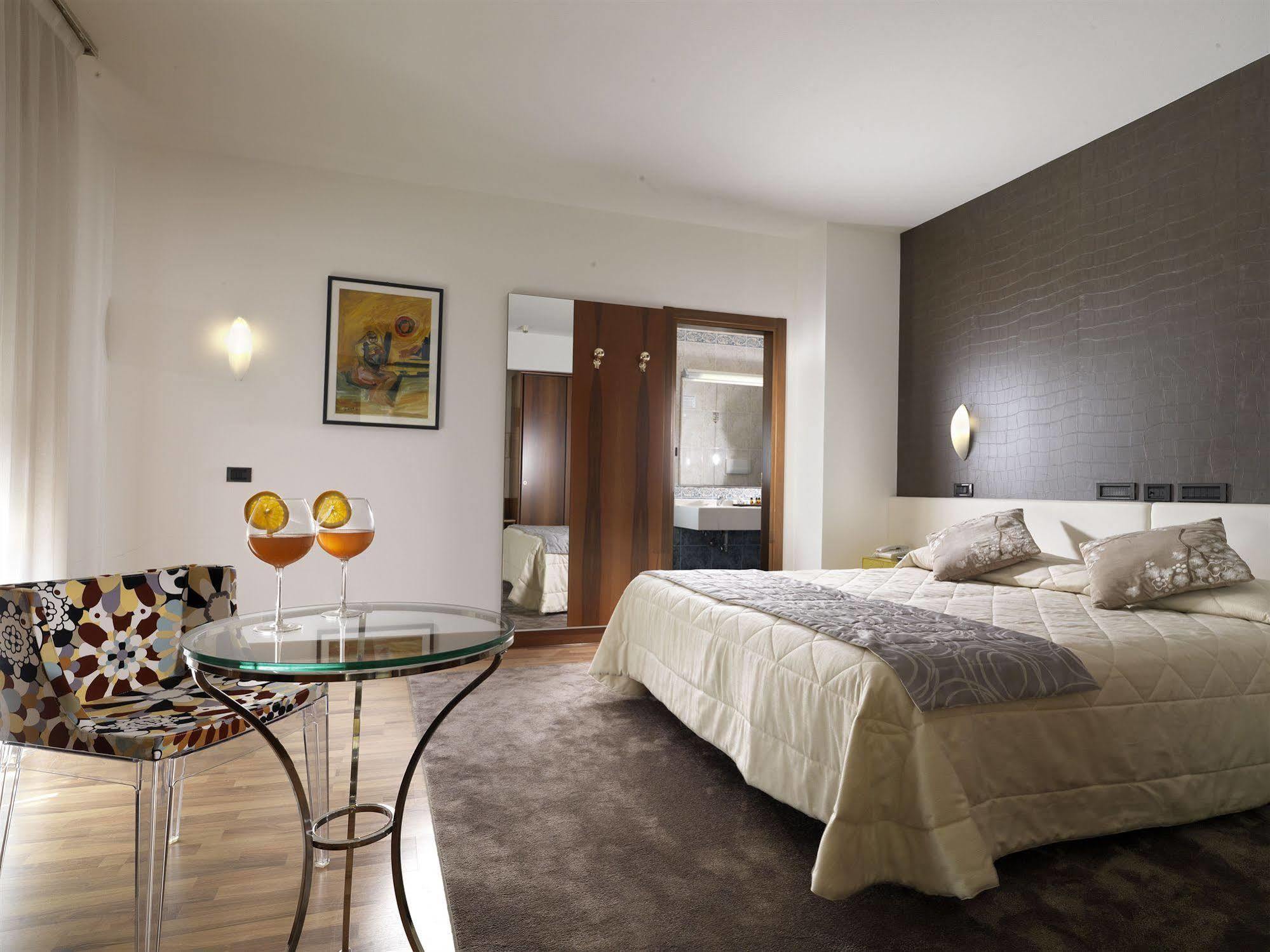 Hotel Al Pino Verde Camposampiero Ngoại thất bức ảnh